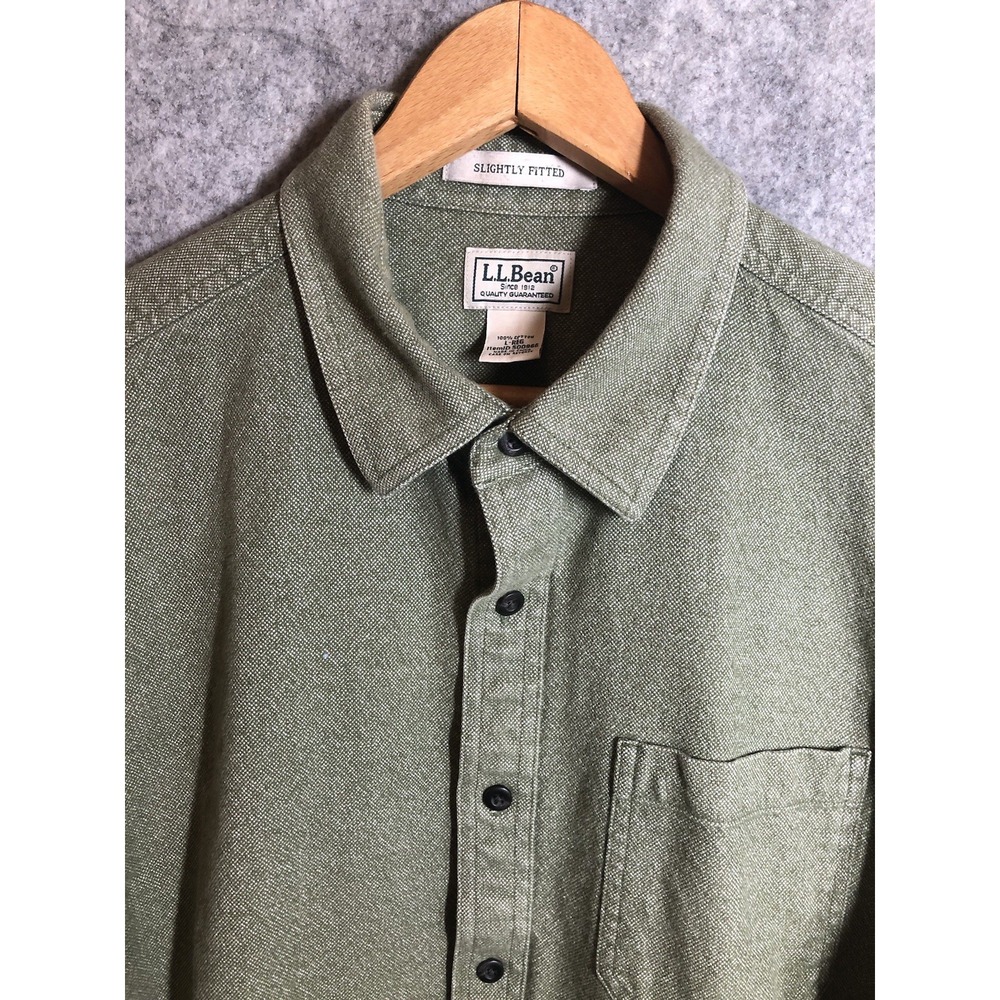 L.L. Bean Shirt Mens Large Green Mountain Flannel Fish Hike Camp Classic